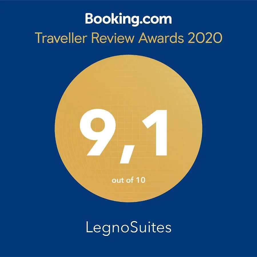 LegnoSuites Naples Appartement