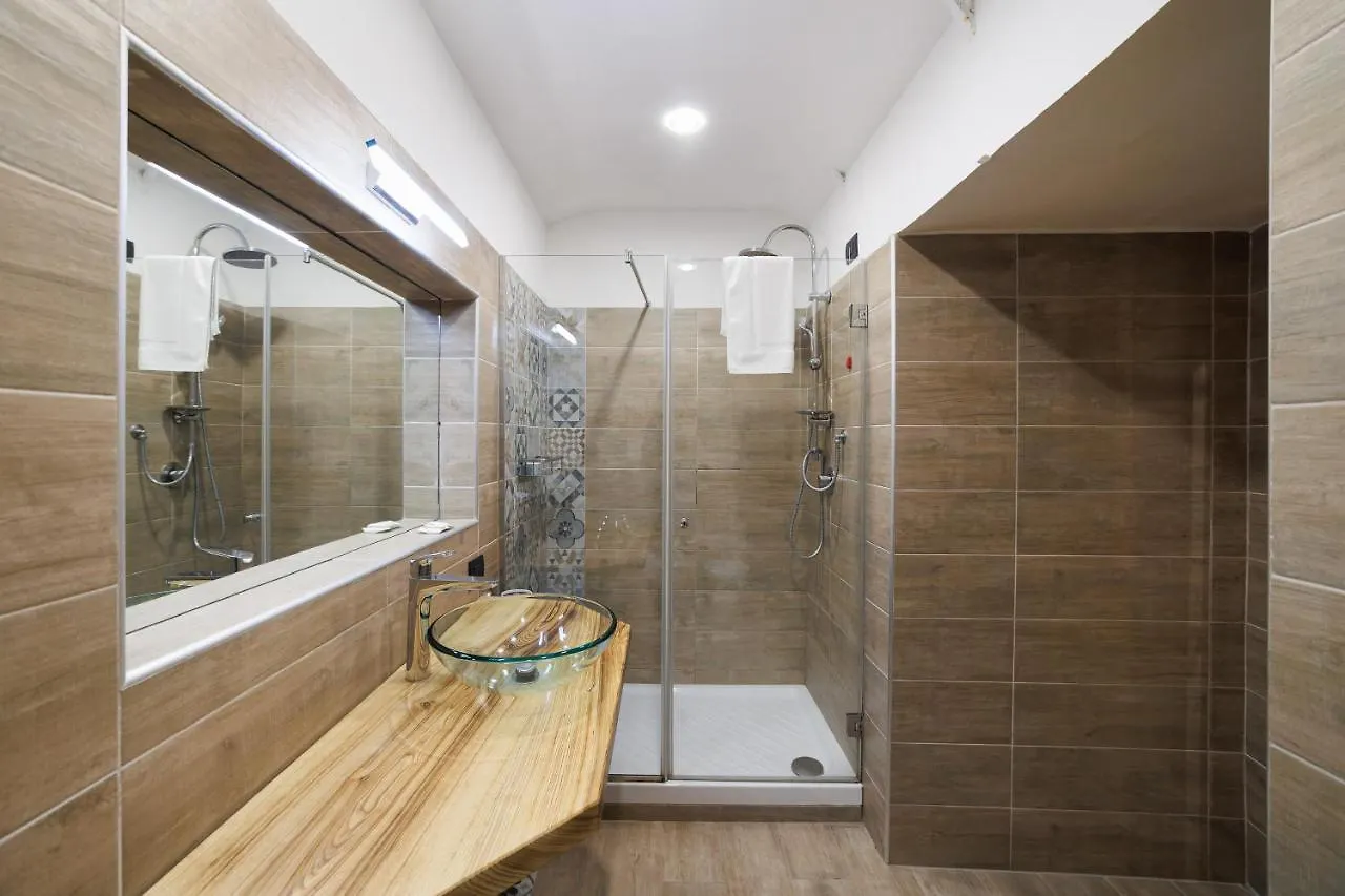 LegnoSuites Naples Appartement
